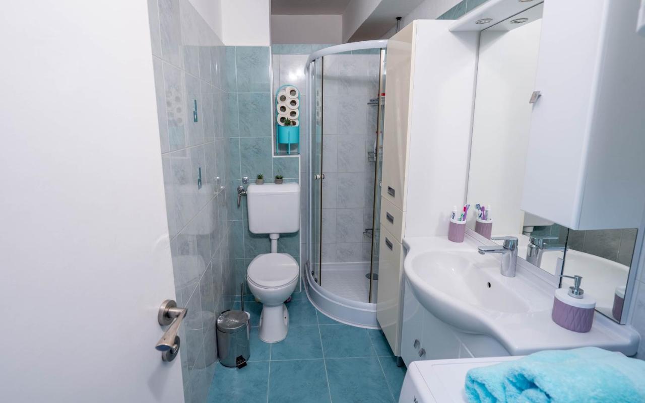 Apartamento Apartman M Knin Exterior foto